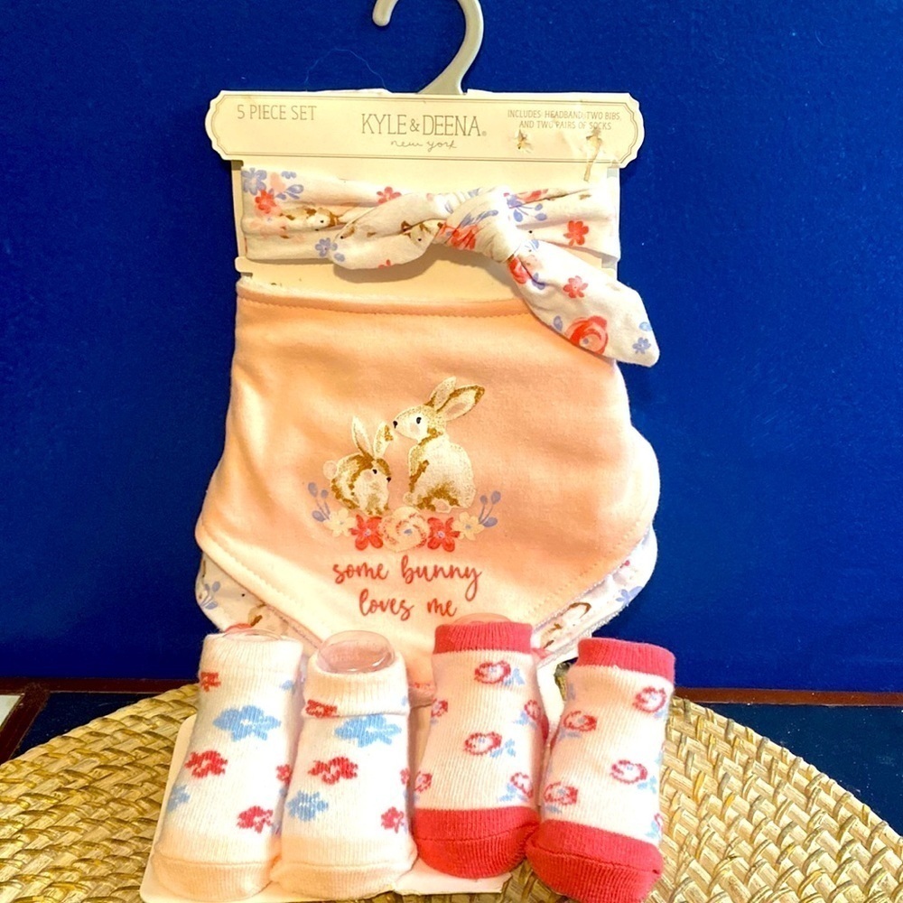 NWT Kyle & Deena Headband, Two Bibs and Two Pairs of Socks